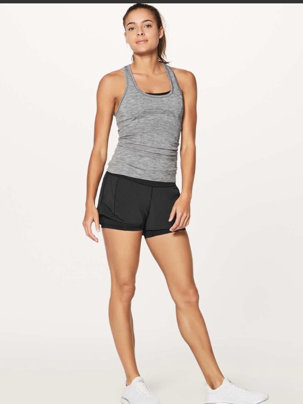 Lululemon Hotty Hot Short (Naked 4")